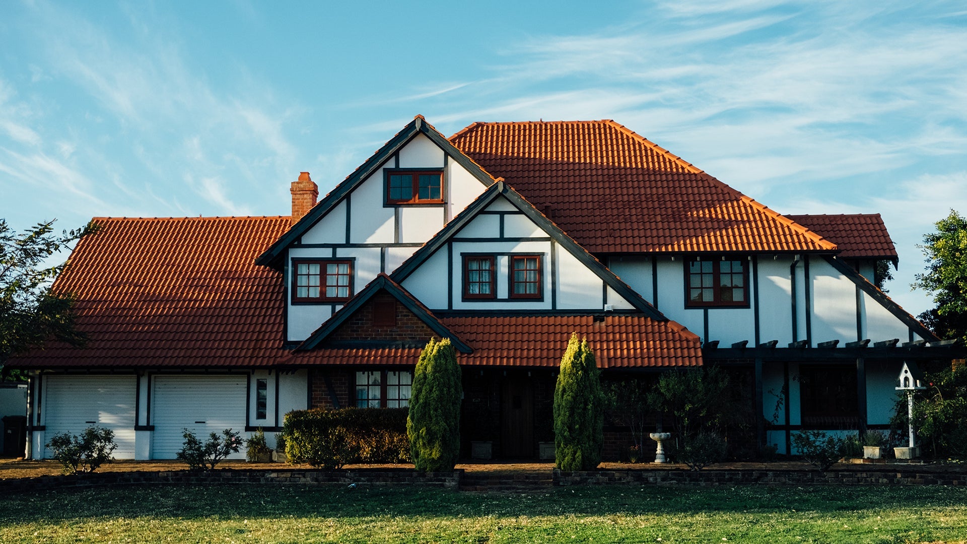 How to Sell Houses with the Help of Custom Promotional Products